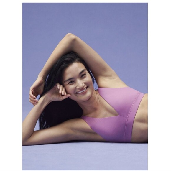 Joyspun Women's Unlined Soft Brushed Plunge Bralette, Size Large - Picture 3 of 12